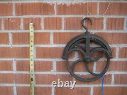 1900s Antique 9 Diameter Cast Iron Well Farm Barn Pulley Wheel Art Decor USA