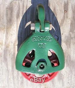 A 8 SKOOKUM PULLEY CABLE LOGGING HOIST SNATCH BLOCK RIGGING HEAVY DUTY