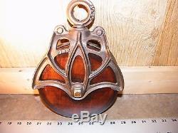 ANTIQUE BARN PULLEY CAST IRON WOOD HAY TROLLEY TOOL PRIMITIVE BARN FIND
