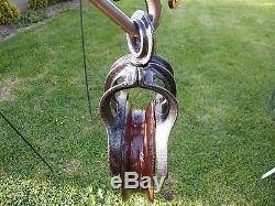 ANTIQUE CAST IRON AND WOOD LOUDEN A23 BARN PULLEY HAY TROLLEY TOOL PRIMITIVE