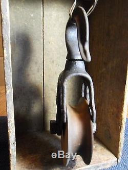 Antique/vintage Cast Iron And Wood Barn Farm Hook Pulley F. E. M & Bros Ashland