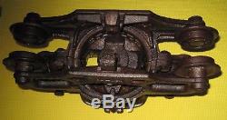 ANTIQUE/VTG CAST IRON Myers HAY TROLLEY UNLOADER CARRIER PULLEY FARM BARN