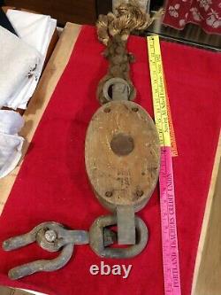 ANTIQUE WOOD PULLEY YOUNG Ironworks Seattle CAST IRON and WOOD Marine Salvage