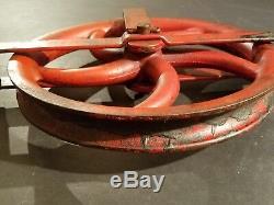 Antique ANVIL Rope pulley with Large HOOK steel/cast iron 1 rope 12 wheel