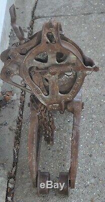 Antique Barn Farm Hay Trolley Carrier Pulley May 28 1928 Pat Oct 10 1910 X281A