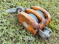 Antique Barn or Ship Pulley In Excellent Condition
