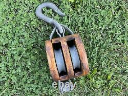 Antique Barn or Ship Pulley In Excellent Condition