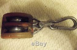 Antique Block Tackle Pulley Nautical Ship Hoist Boat Primitive Wood Wheel Rope
