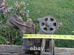 Antique Boomer B11 Cast Iron Hay Trolley Barn Pulley Tool Vtg Country Farm Decor