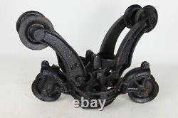 Antique Cast Iron Black Painted Barn Hay Trolley Main Shuttle Piece 17 x 12