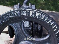 Antique Cast Iron D. Round & Son Screw Hoist 1000 lbs 1/2 Ton Cleveland, OH