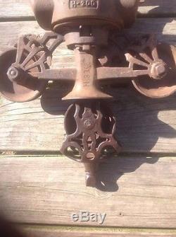 Antique Cast Iron F E Myers H-200Hay Trolley with Drop Pulley