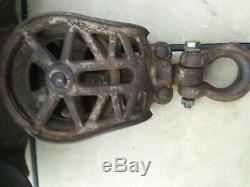 Antique Cast Iron F. E Myers Hay Trolley With Latching Pully Excellent Patina