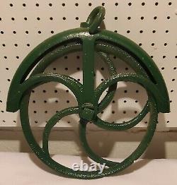 Antique Cast Iron Well Pulley Antique Old Farm Wheel Barn Steampunk