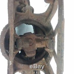 Antique F. E. Myers Cast Iron Clover Leaf Hay Loader Trolley Pulley Rusty Dusty