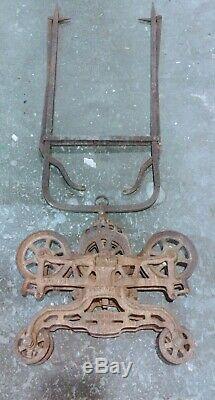 Antique F. E. Myers OK Unloader Barn Hay Trolley Carrier Pulley With Forks H529