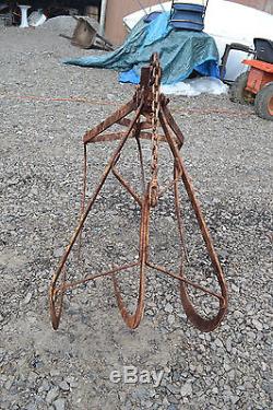 Antique Hay Myers Large Hay Claw Cast Iron Farm Barn Tool