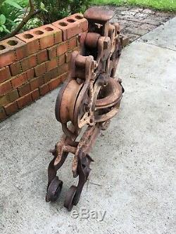 Antique Heavy Duty Cast Iron Hay Trolley Patent 1908 Barn Carrier Farm Tool