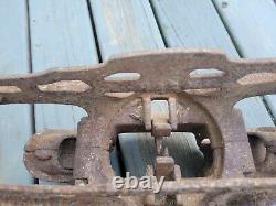 Antique Myers OK Unloader H-321 Barn Hay Trolley Carrier Pulley Cast Iron