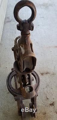 Antique Ney Hay Barn Carrier Beam Trolley with center pulley Canton, OH
