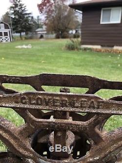 Antique Primitive F. E. Myers Cloverleaf Sure Lock Hay Trolley Carrier Unloader