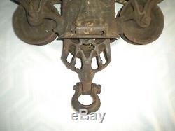 Antique R E MYERS & Bro Cast Iron Hay Trolley Barn Pulley