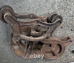 Antique Rare Cast Iron Hay Barn Trolley Unloader Carrier Farm Pulley LOUDEN NH