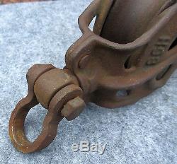 Antique Signed Cast Iron Farm Barn Rope Trolley Wheel Pulley Rustic Decor