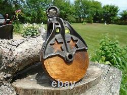 Antique Vintage Cast Iron And Wood Ornate Barn Pulley Farm tool Rustic Primitive