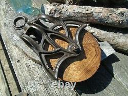 Antique Vintage Cast Iron And Wood Ornate Barn Pulley Farm tool Rustic Primitive