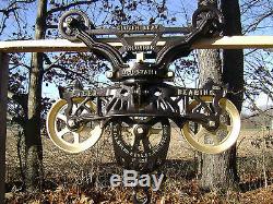 Antique Vintage Cast Iron FE Myers Cloverleaf Hay Trolley Old Farm Tool Pulley