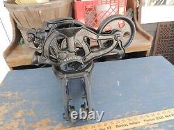 Antique Vintage Cast Iron Ney Mfg Hay Trolley No. 276 200X Farm Barn Pulley Tool