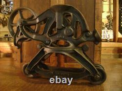 Antique Vintage Cast Iron Ney / Unico Hay Trolley Farm Barn Pulley Tool