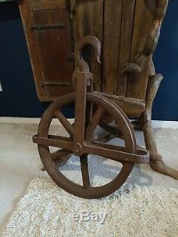 Antique Vintage Cast Iron Pulley Block & Tackle Hook Wheel, Fully Usable Working
