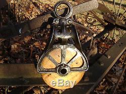 Antique / Vintage Cast Iron Starline Barn Pulley Old Farm Tool Rustic Primitive