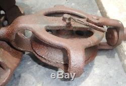 Antique Vintage Cast Iron W. S. & Co STRICKLER Hay Trolley Farm Pulley Tool RARE