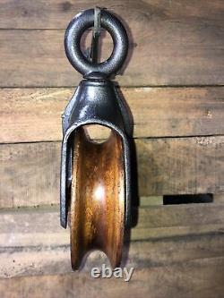 Antique Vintage cast Iron And Wood Barn Pulley