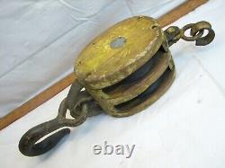 Antique Wooden Snatch Block Double Pulley Farm Tool Nautical Ship Barn Star Logo