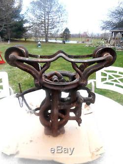 Antique Working Cast Iron Barn Hay Trolley-Unloader-Pulley Steampunk Industrial