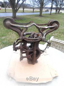 Antique Working Cast Iron Barn Hay Trolley-Unloader-Pulley Steampunk Industrial