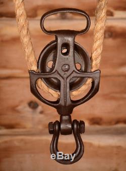 BEAUTIFUL Antique Vtg BOOMER Barn Farm Hay Trolley Carrier Pulley Patented 1906