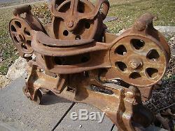 Cast Iron Unloader Hay Trolley Carrier Barn Pulley lighting architectural use