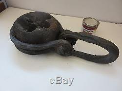 Early 1700's to early 1800's ship's block and tackle/pulley Nautical Antique