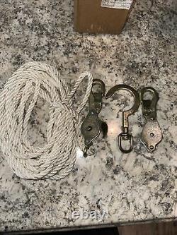 Klein Tools H180230S Block And Tackle With Guarded Hooks BN