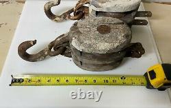 MEDIUM Vintage Painted Block and Tackle double pulleys (Set of 2) 14in x 5in