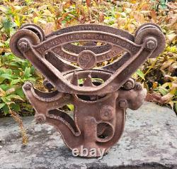 Ney Mfg Co. Carrier No 87 Hay Trolley Canton OH Cast Iron Antique Barn As-Is
