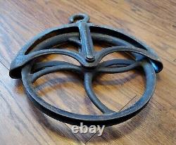 Old Cast Iron Clothesline Well Pulley Old Farm Wheel Barn Steampunk Industrial