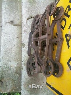 PEERLESS HAY TROLLEY, BARN TROLLEY, vintage antique cast iron, hay pulley