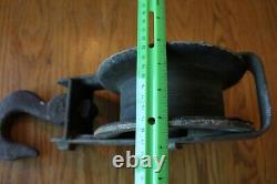 Pulley Vintage Large Iron Aluminum Wheel Heavy duty industrial Block and Tackle