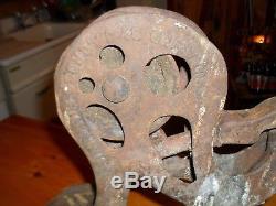 RARE 1883 ANTIQUE CAST IRON J. A. CROSS HAY CARRIER & THE ORIGINAL PULLEY 1 of 2